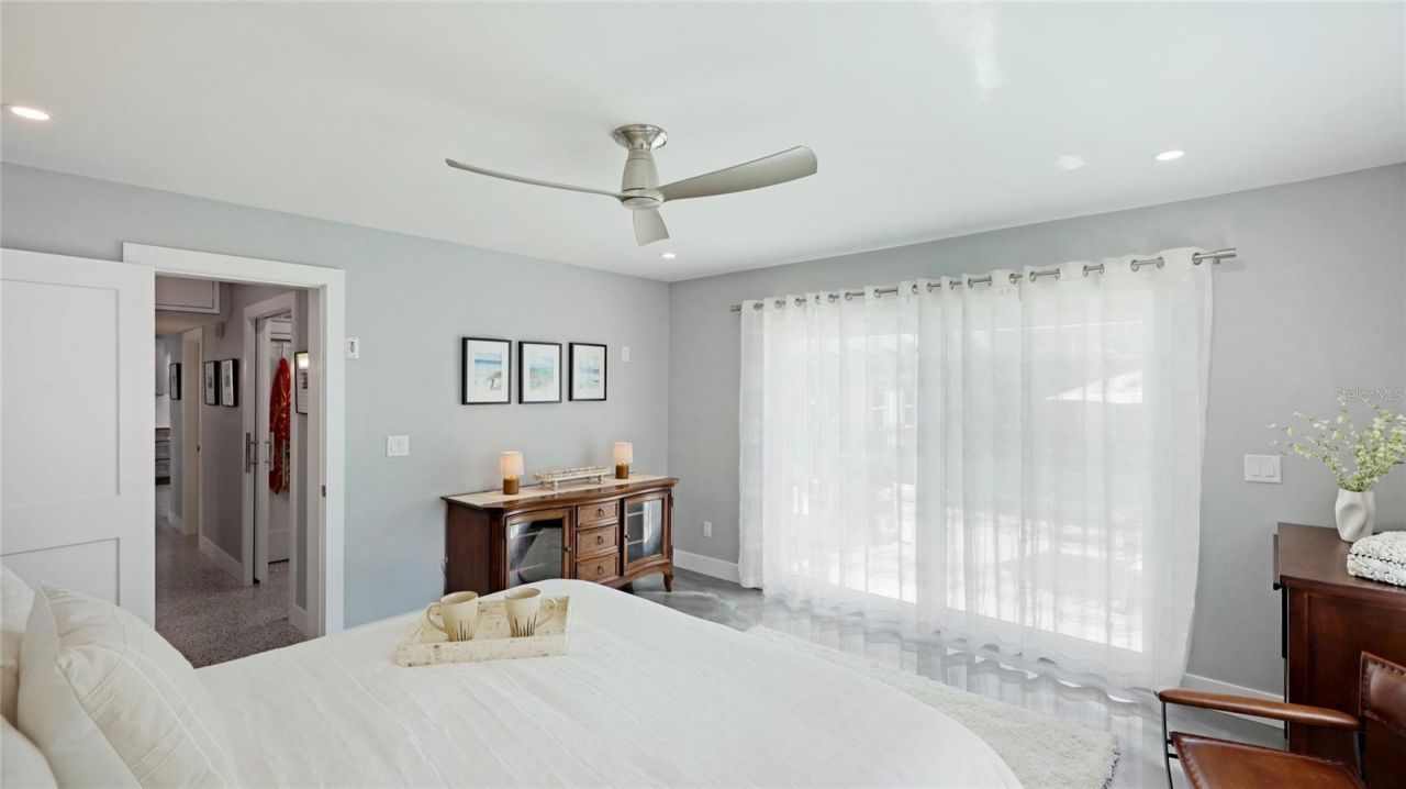 2713 Avenue C, Holmes Beach, FL 34217 Photo