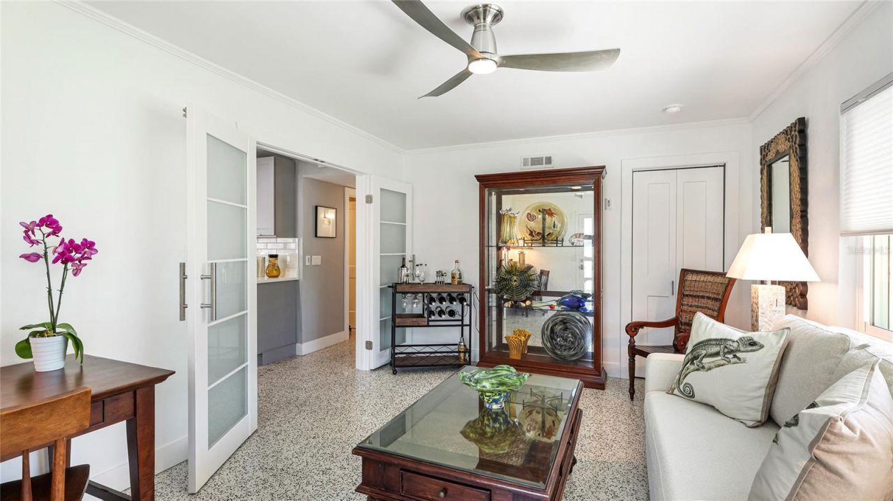 2713 Avenue C, Holmes Beach, FL 34217 Photo