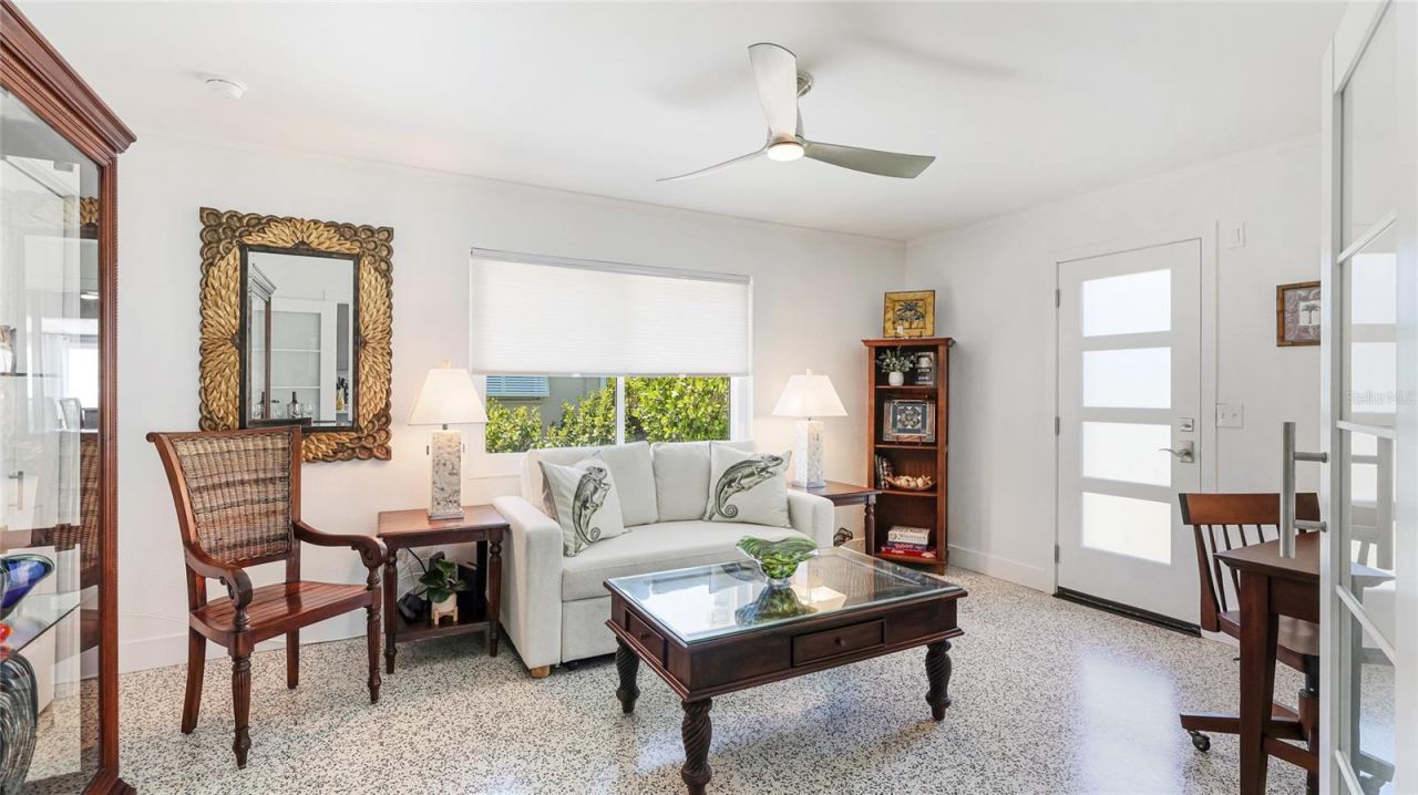 2713 Avenue C, Holmes Beach, FL 34217 Photo