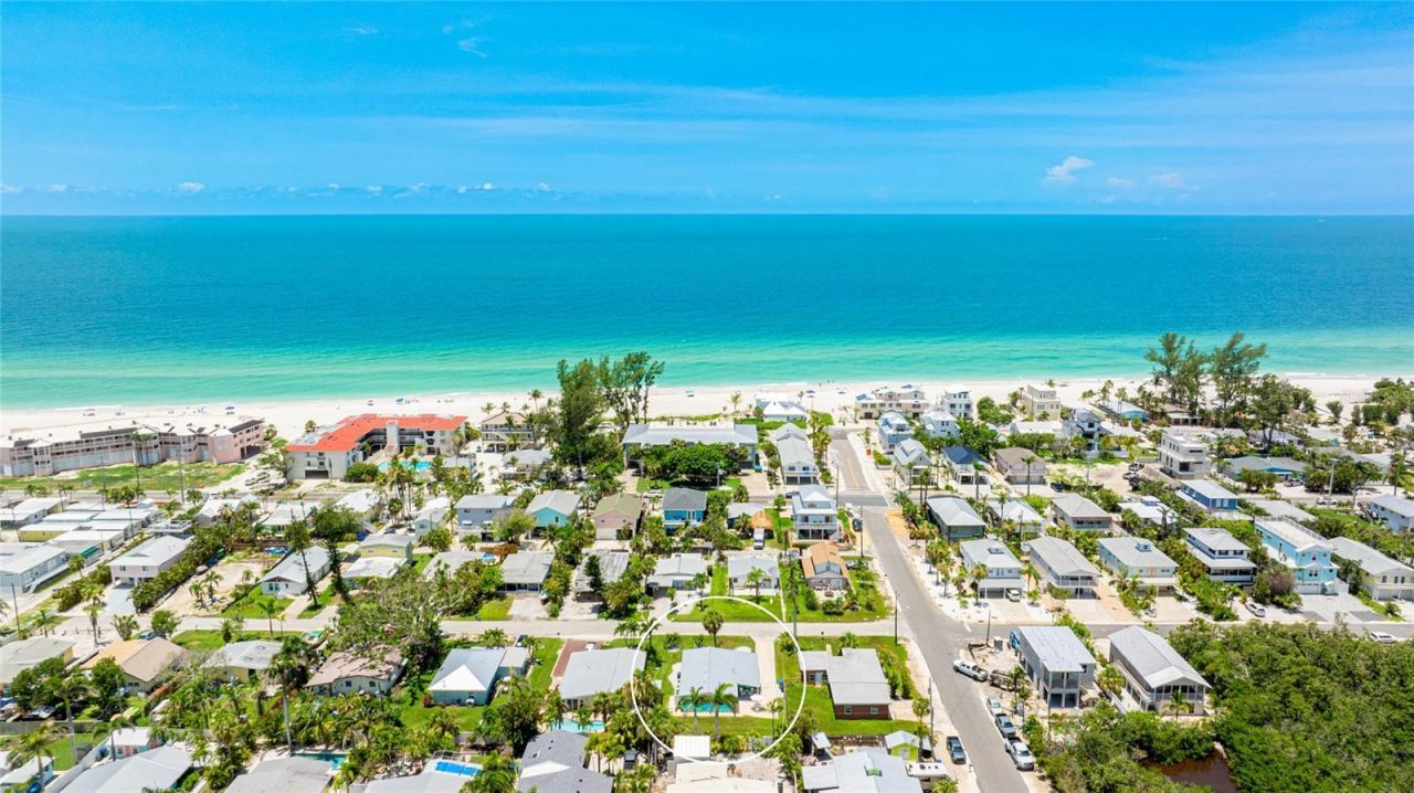 2713 Avenue C, Holmes Beach, FL 34217 Photo