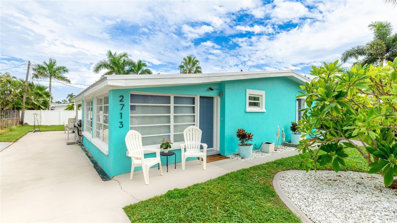 2713 Avenue C, Holmes Beach, FL 34217 Photo