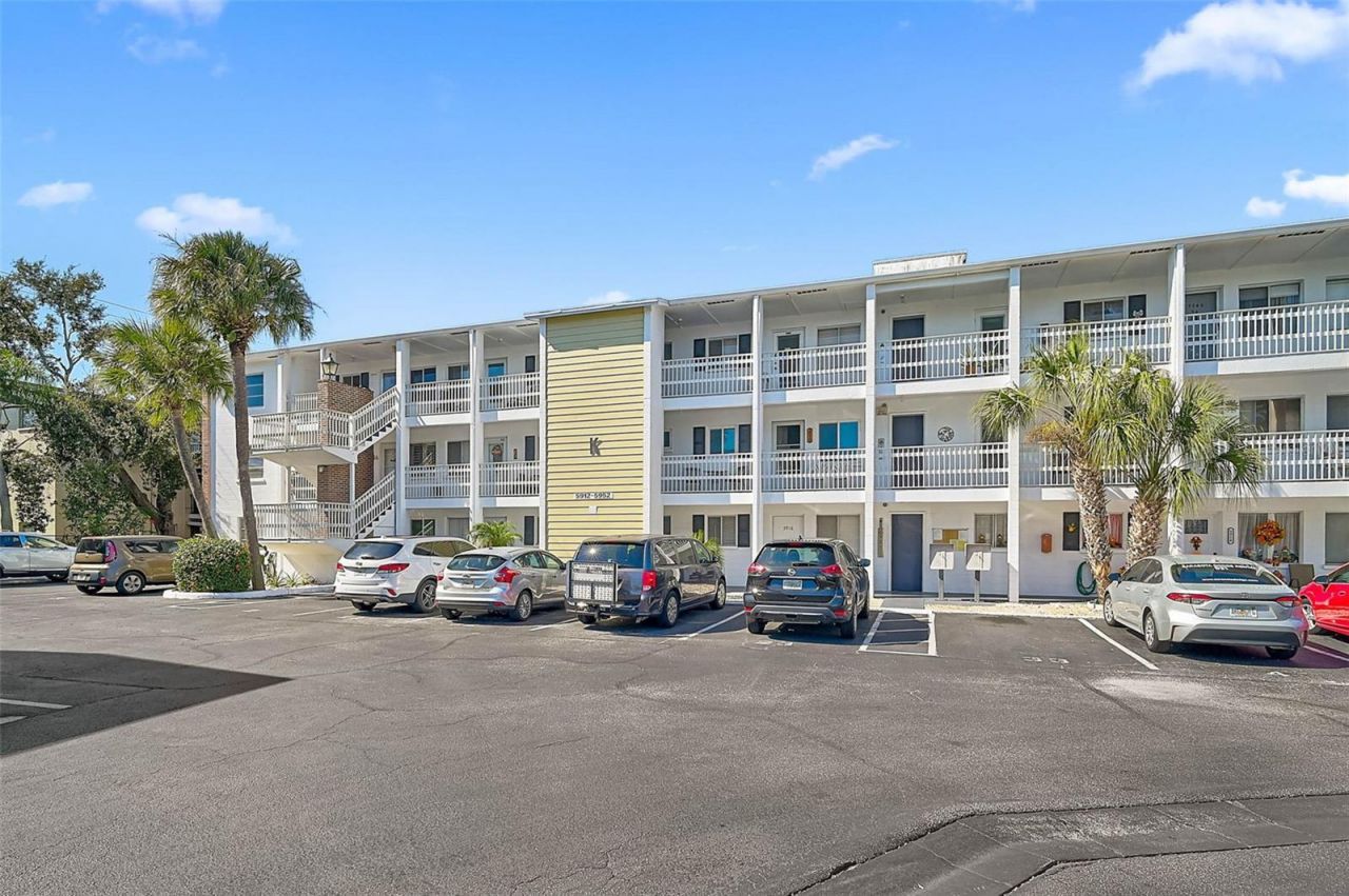 5940 Easy Street, Unit K31, Bradenton, FL 34207 Photo