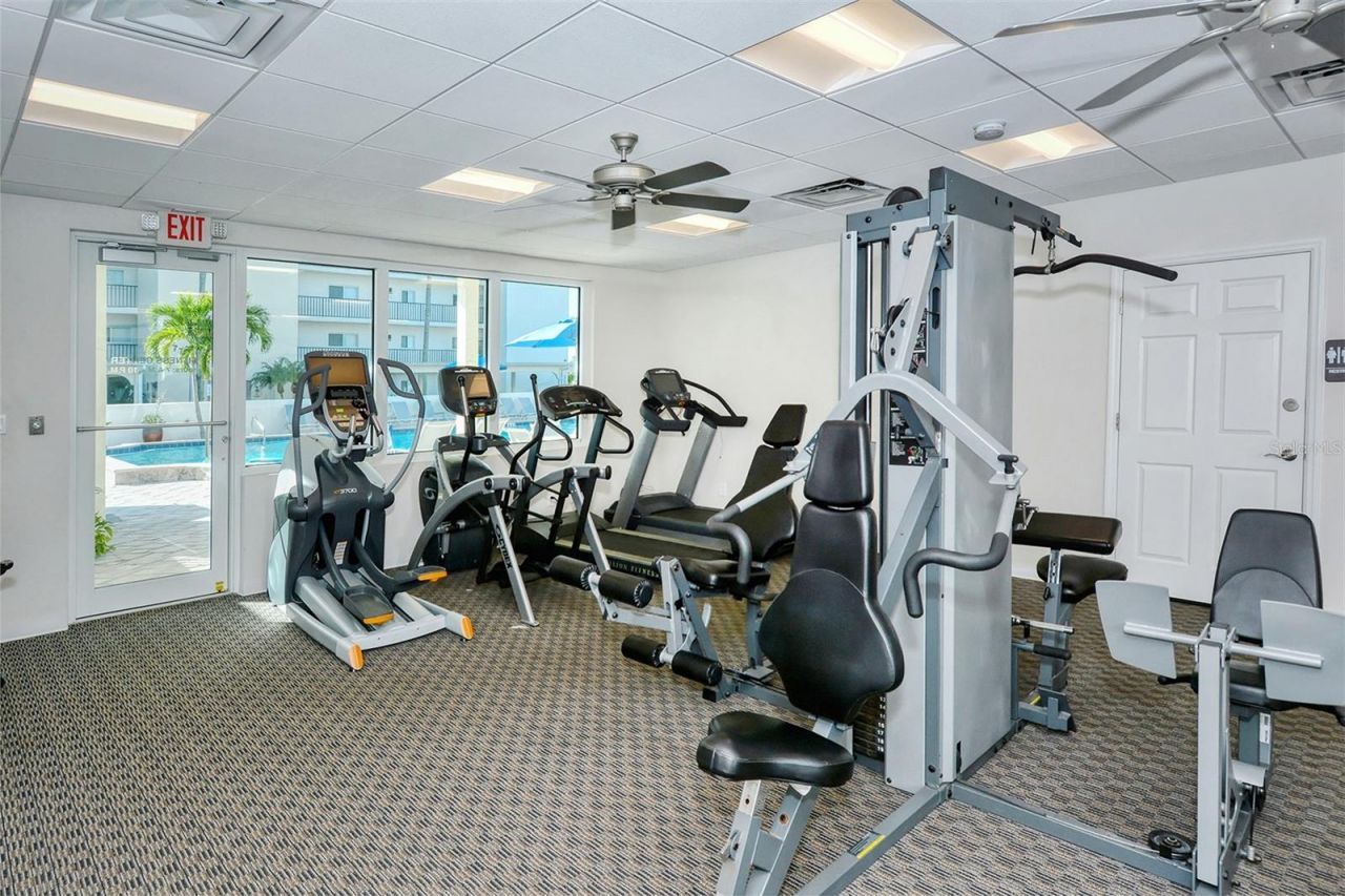 777 Beach Road, Unit 1E, Sarasota, FL 34242 Photo