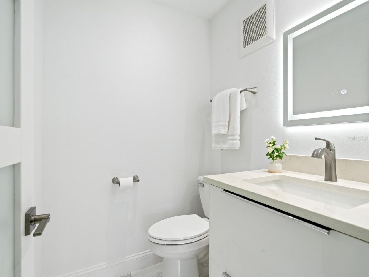 5400 Ocean Boulevard, Unit 5-3, Sarasota, FL 34242 Photo