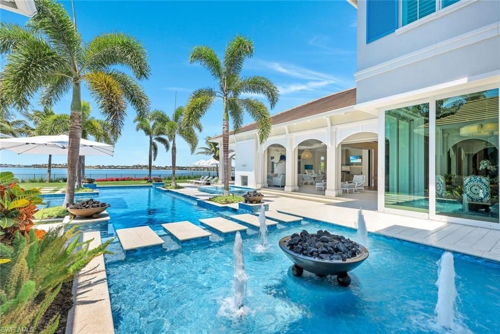 17412 Via Lugano Ct, Miromar Lakes, FL 33913 Photo