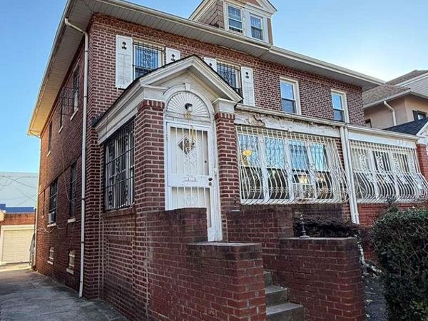 190 Sullivan Place, Brooklyn, NY 11225