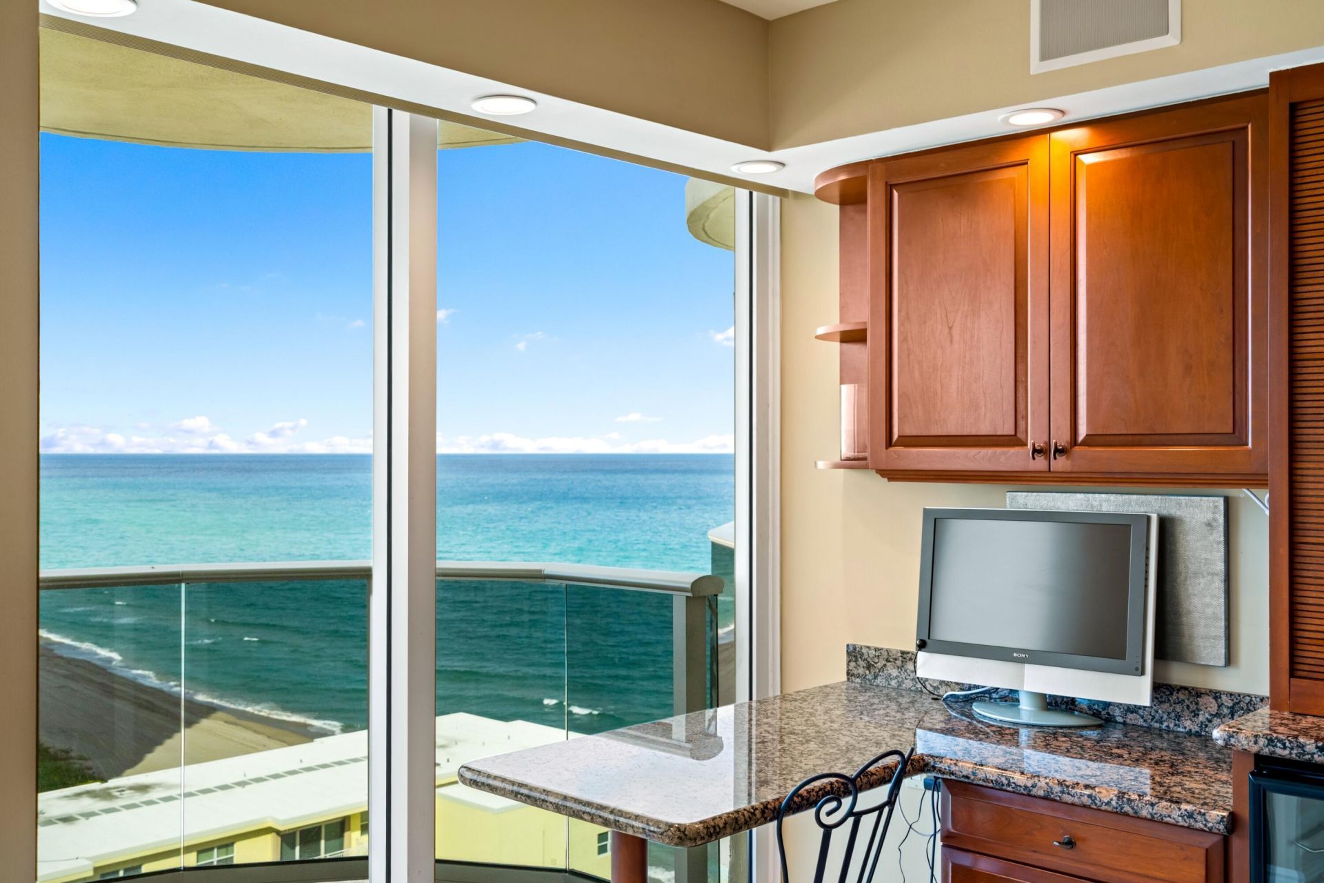 350 S Ocean Boulevard, Unit 12c, Boca Raton, FL 33432 Photo