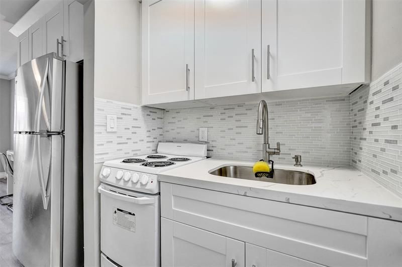 329 Connecticut Street, Unit 107, Hollywood, FL 33019 Photo