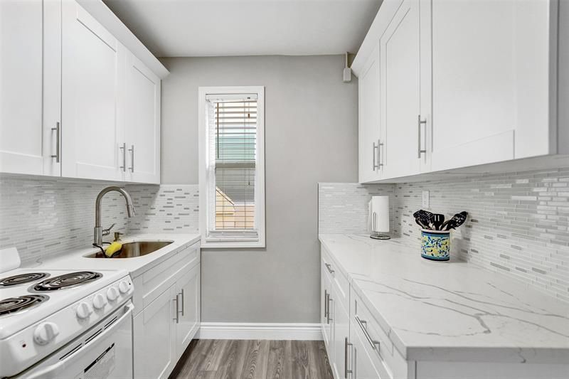 329 Connecticut Street, Unit 107, Hollywood, FL 33019 Photo