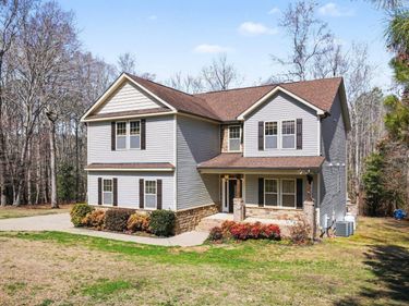 110 Lexington Avenue, Zebulon, NC 27597