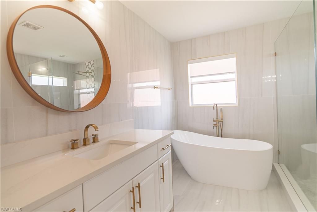 19617 Tesoro Way, Estero, FL 33967 Photo