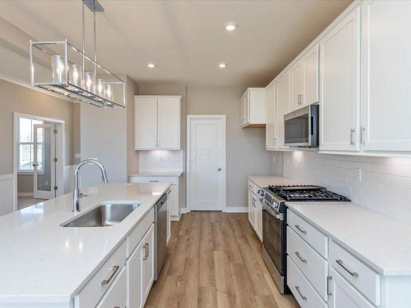 1207 Ivy Wood Drive, Sunbury, OH 43074 Photo 8