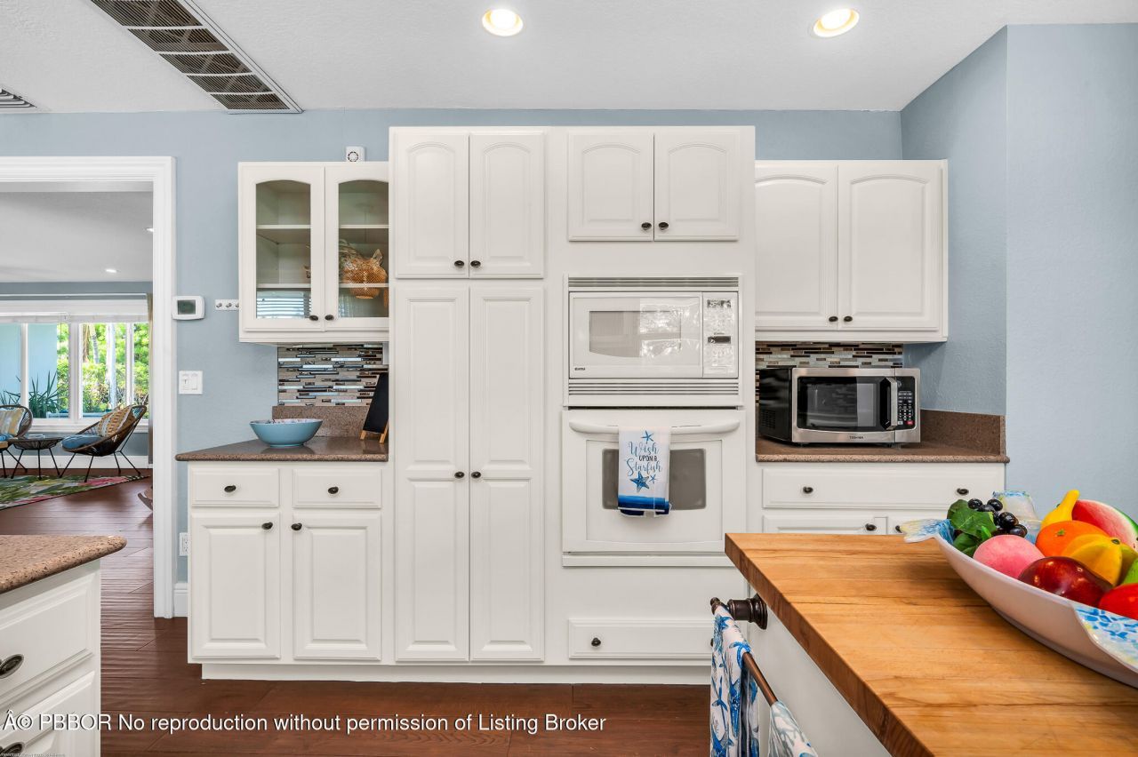 1124 Carambola Circle, West Palm Beach, FL 33406 Photo