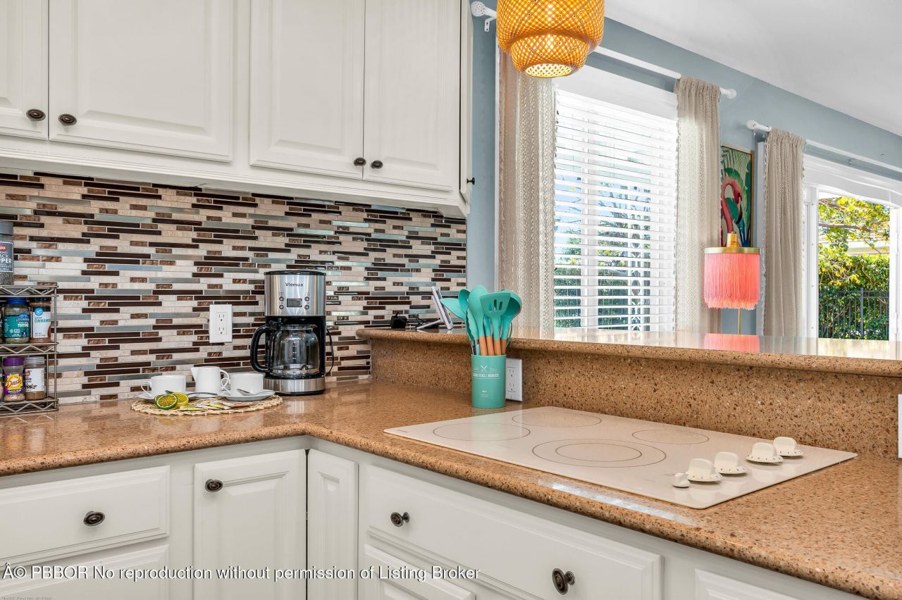 1124 Carambola Circle, West Palm Beach, FL 33406 Photo