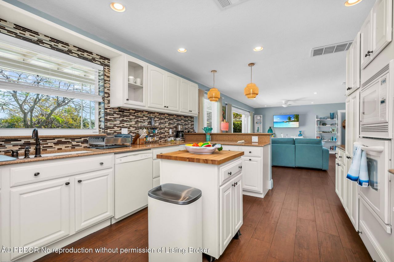 1124 Carambola Circle, West Palm Beach, FL 33406 Photo