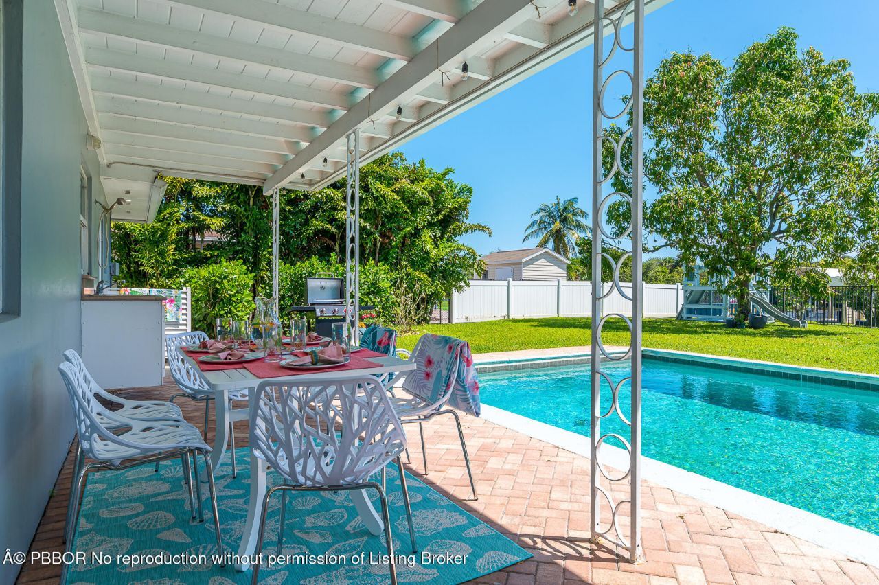 1124 Carambola Circle, West Palm Beach, FL 33406 Photo