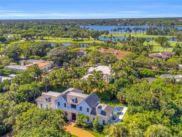 44 S Beach Road, Hobe Sound, FL 33455
