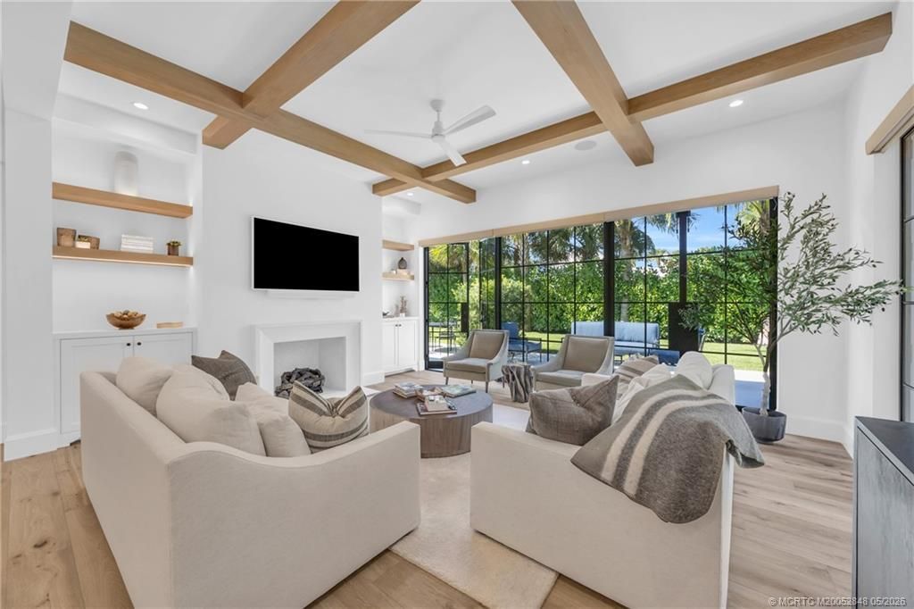 44 S Beach Road, Hobe Sound, FL 33455 Photo