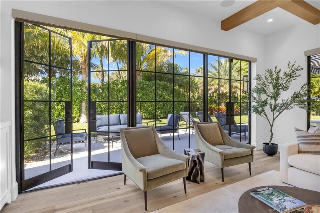 44 S Beach Road, Hobe Sound, FL 33455 Photo