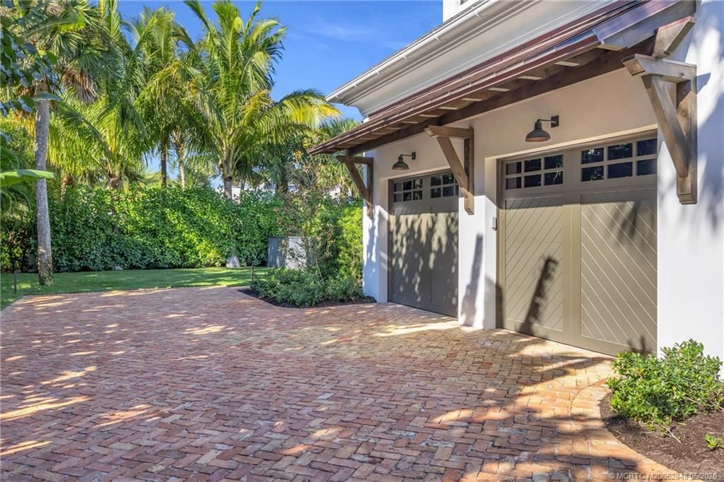 44 S Beach Road, Hobe Sound, FL 33455 Photo