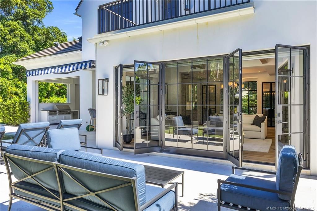 44 S Beach Road, Hobe Sound, FL 33455 Photo