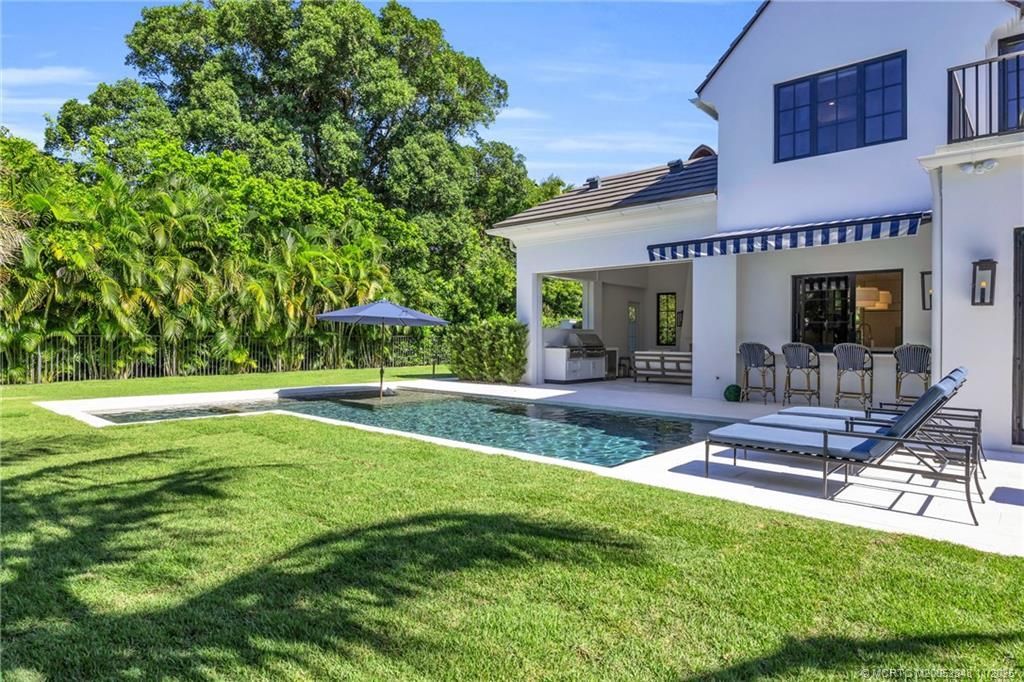 44 S Beach Road, Hobe Sound, FL 33455 Photo