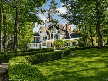 3063 Red Pine Point Drive, Mullett Township, Mi 49749
