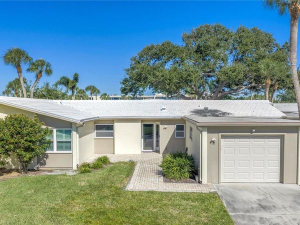 111 WHISPERING SANDS CIRCLE, Unit V38, SARASOTA, FL 34242