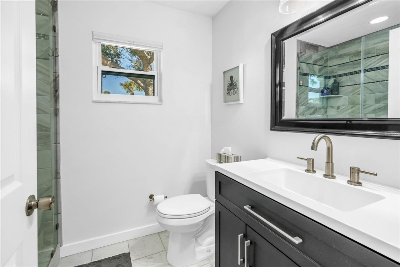 111 Whispering Sands Circle, Unit V38, Sarasota, FL 34242 Photo