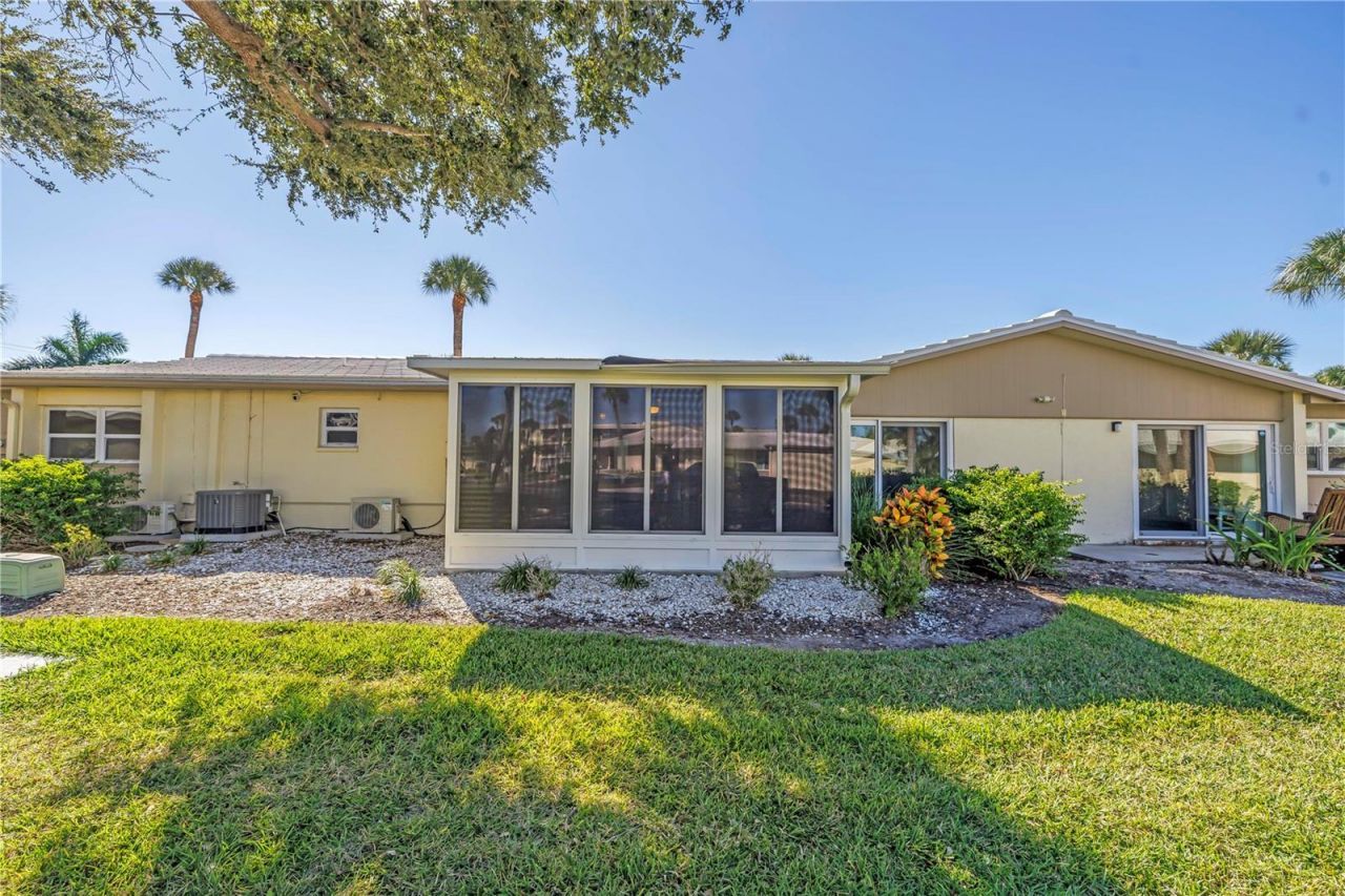 111 Whispering Sands Circle, Unit V38, Sarasota, FL 34242 Photo