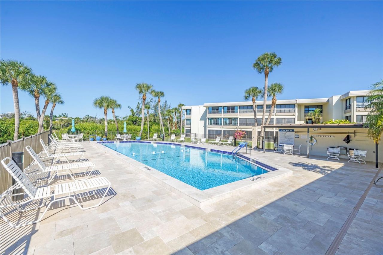 111 Whispering Sands Circle, Unit V38, Sarasota, FL 34242 Photo