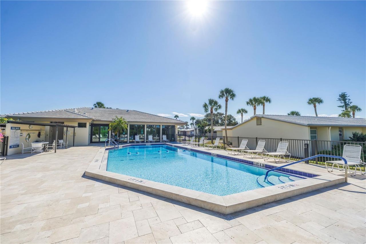 111 Whispering Sands Circle, Unit V38, Sarasota, FL 34242 Photo