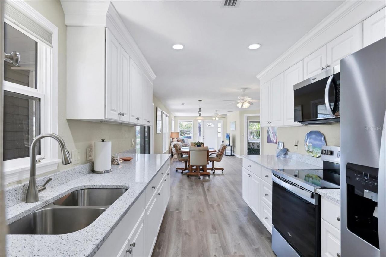 4515 106th Street W, Bradenton, FL 34210 Photo