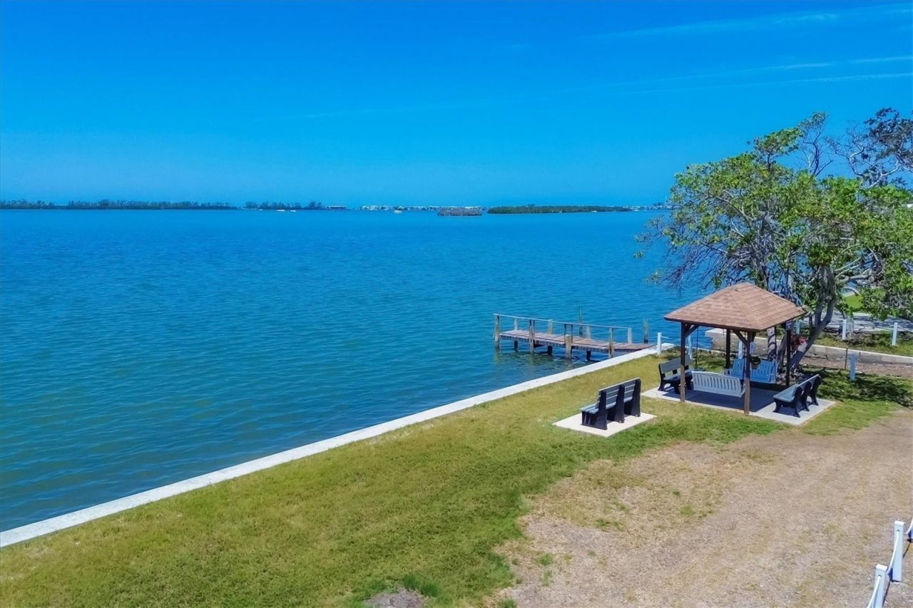 4515 106th Street W, Bradenton, FL 34210 Photo