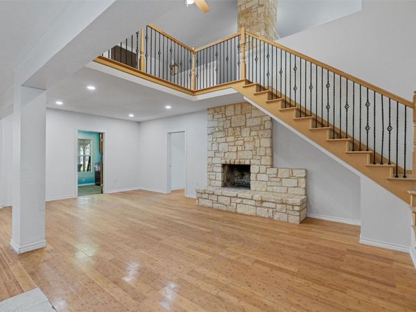 601 Deertrail DR, San Marcos, TX 78666