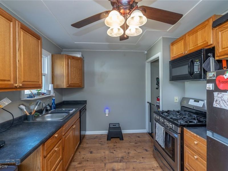 13810 Clifford Avenue, Cleveland, OH 44135 Photo 10