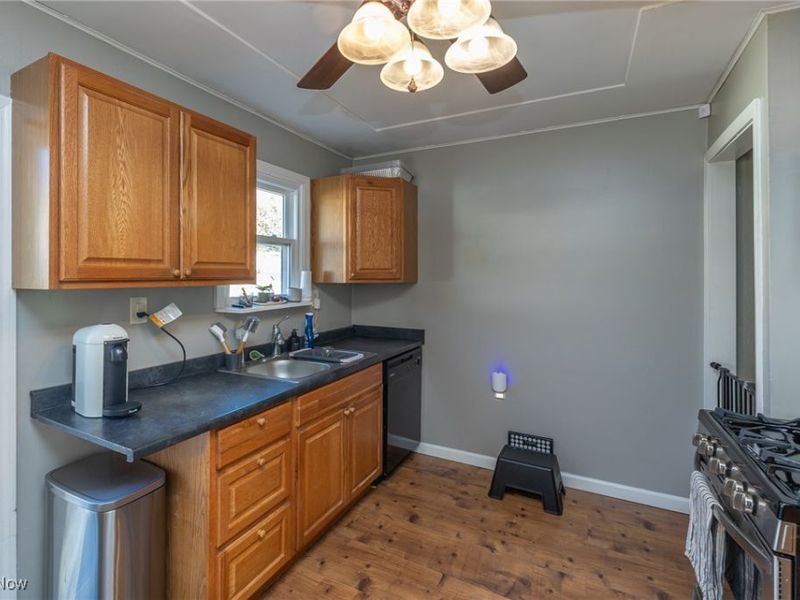 13810 Clifford Avenue, Cleveland, OH 44135 Photo 11