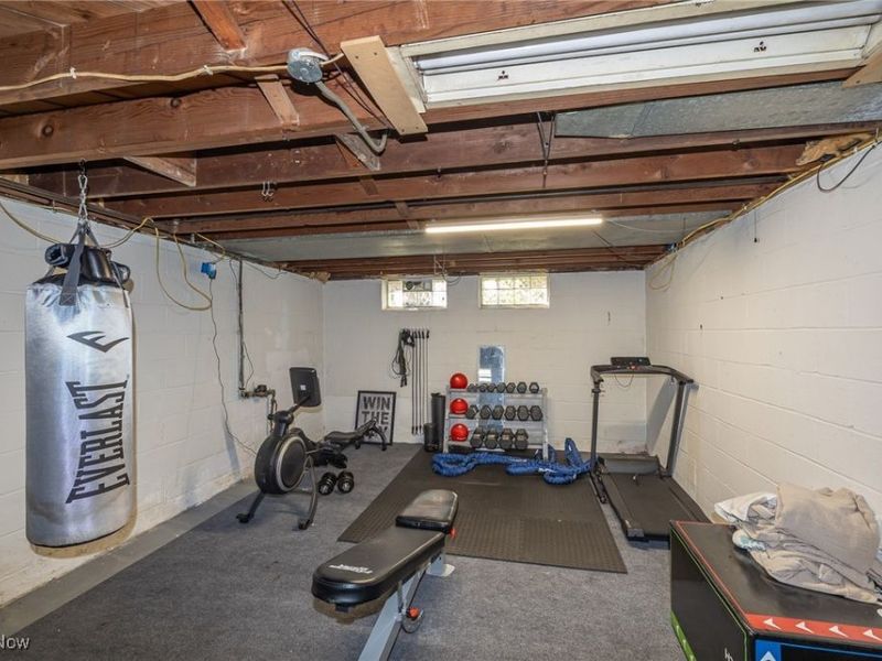 13810 Clifford Avenue, Cleveland, OH 44135 Photo 31