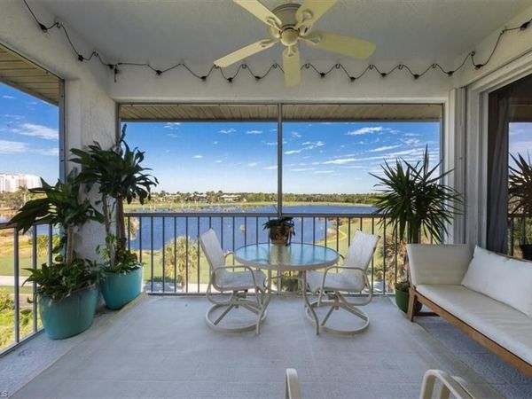 4130 Bayhead DR, Unit 301, BONITA SPRINGS, FL 34134