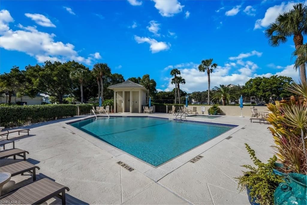 4130 Bayhead Dr, Unit 301, Bonita Springs, FL 34134 Photo