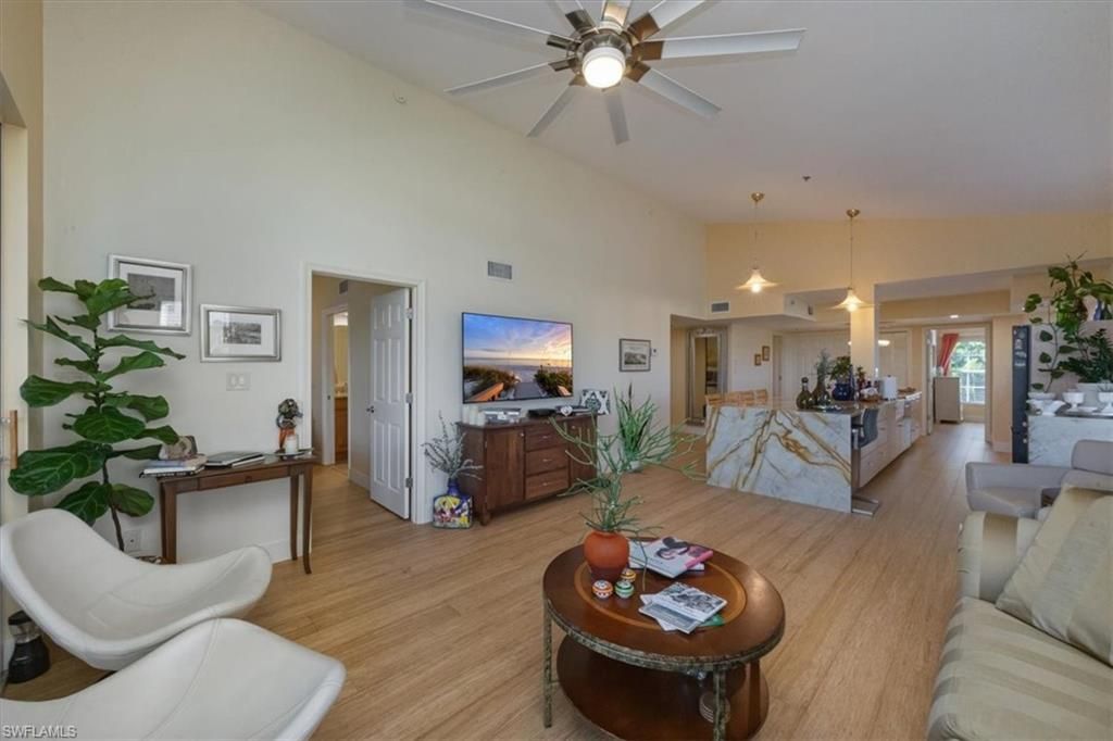 4130 Bayhead Dr, Unit 301, Bonita Springs, FL 34134 Photo