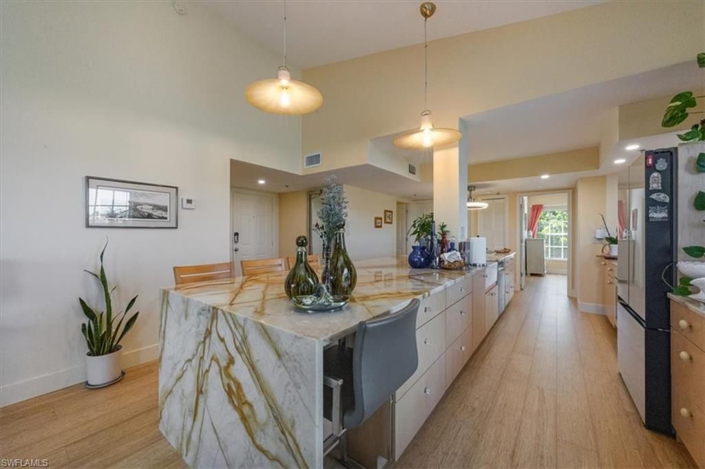 4130 Bayhead Dr, Unit 301, Bonita Springs, FL 34134 Photo