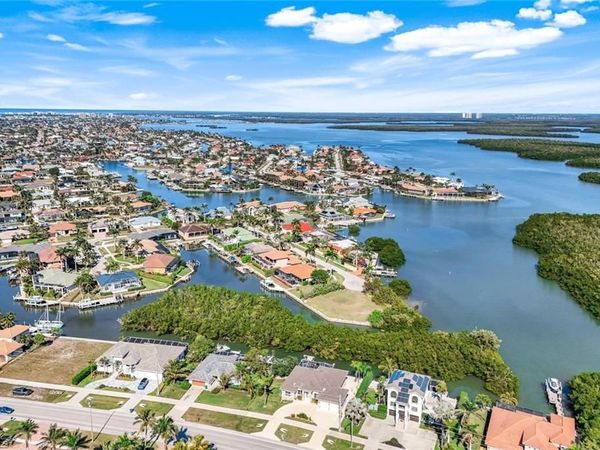 1978 San Marco RD, MARCO ISLAND, FL 34145