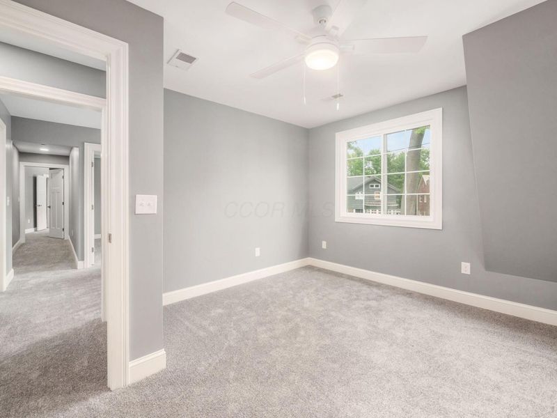 415 Glen Echo Circle, Columbus, OH 43202 Photo 35