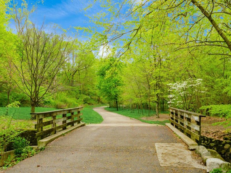 415 Glen Echo Circle, Columbus, OH 43202 Photo 76