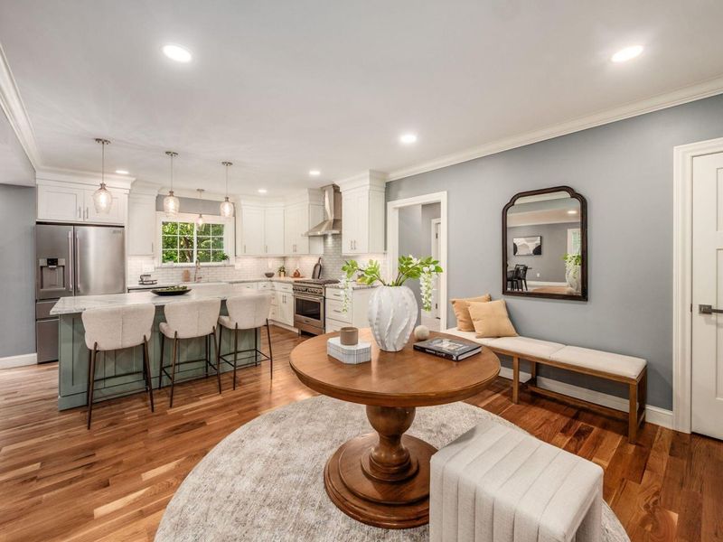 415 Glen Echo Circle, Columbus, OH 43202 Photo 8