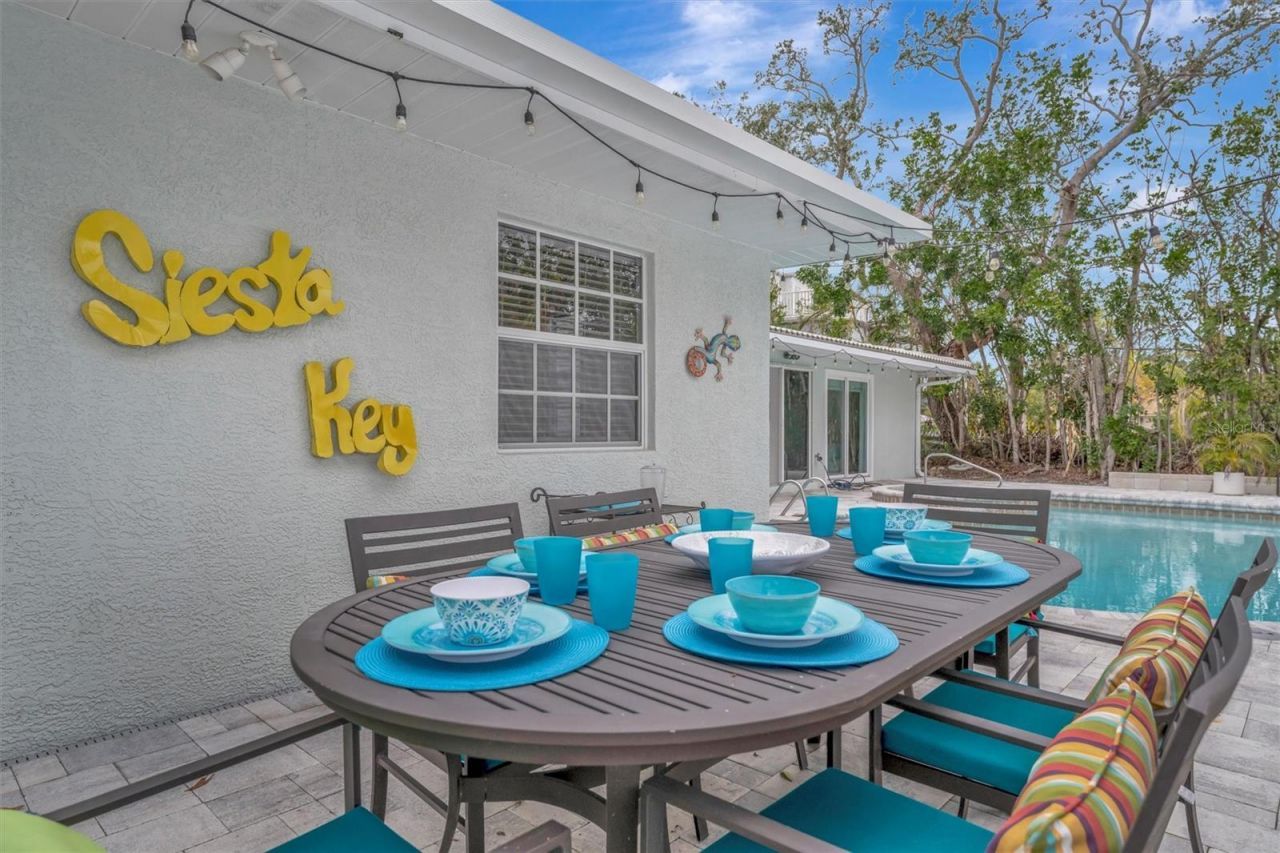 567 Venice Lane, Sarasota, FL 34242 Photo