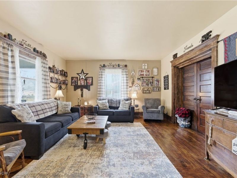 503 W Main Street, Malvern, OH 44644 Photo 5