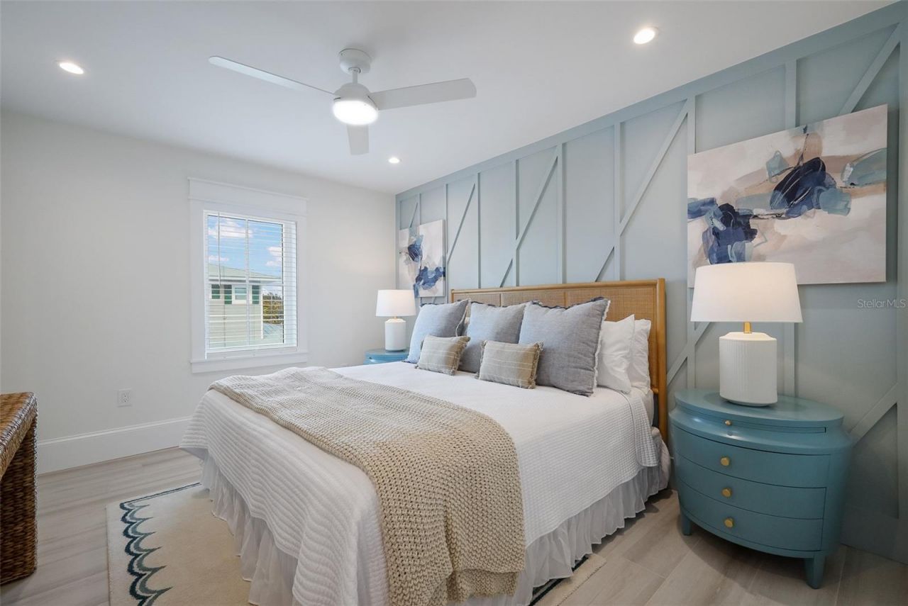 2213 Avenue C, Bradenton Beach, FL 34217 Photo