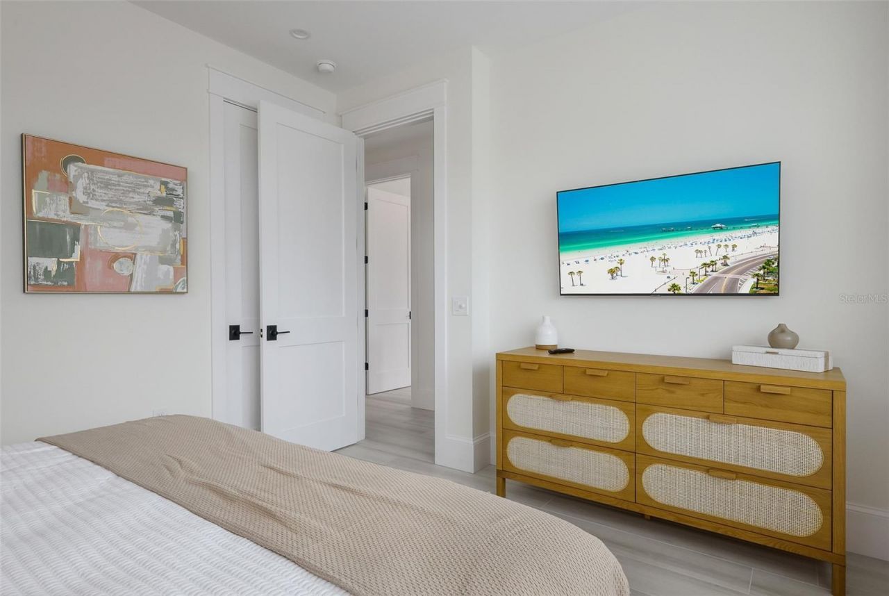 2213 Avenue C, Bradenton Beach, FL 34217 Photo